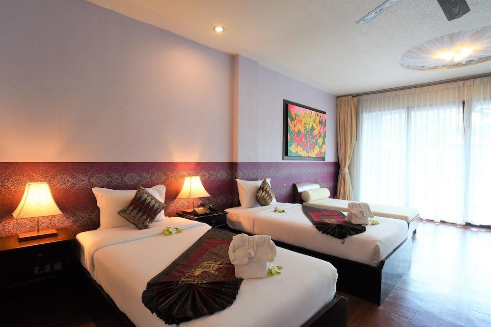 Ramada By Wyndham Aonang Krabi Hotel Exterior foto