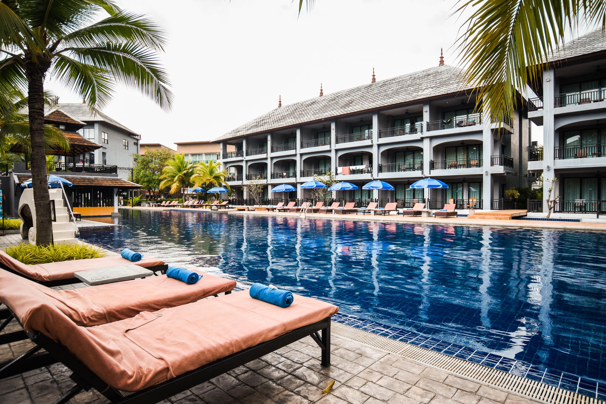 Ramada By Wyndham Aonang Krabi Hotel Exterior foto